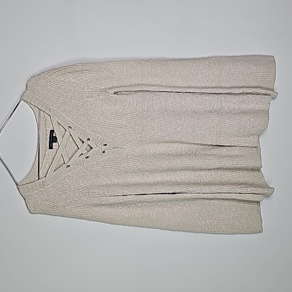American Eagle small cream sweater - Picture 1 of 7